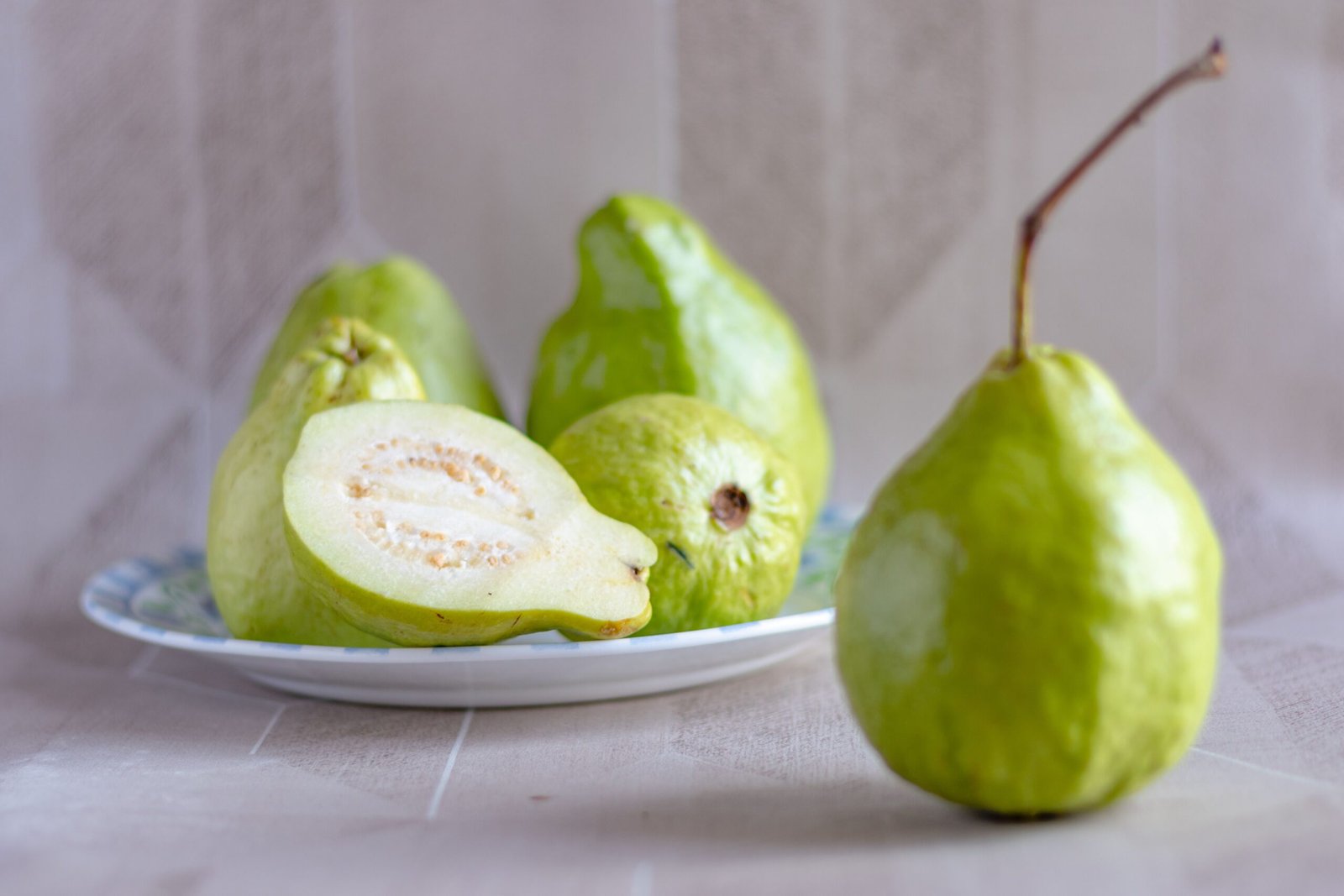 KARIKAR Ghoti Guava Grafted Live Fruit Plant – Healthy Guava Tree Plant for Home Garden - Image 3